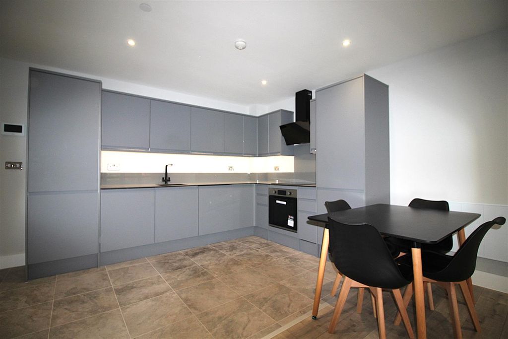 Property photo 3 of 13 Img_9787.Jpg