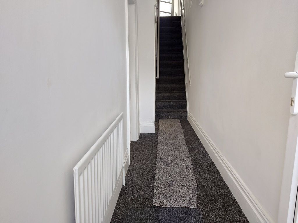 Property photo 2 of 10 Photograph 2