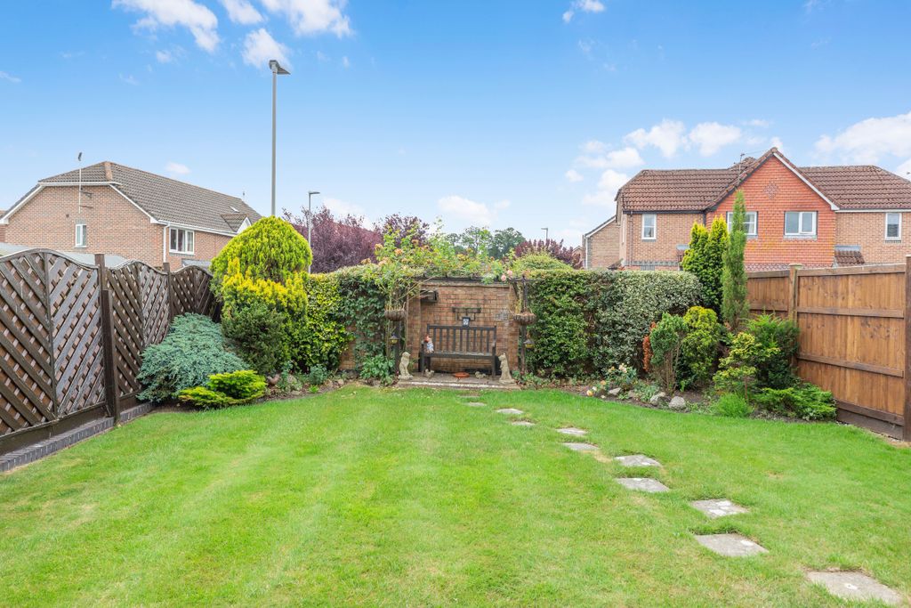 Property photo 2 of 13
