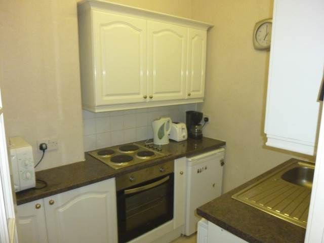 Property photo 2 of 5 Kitchen