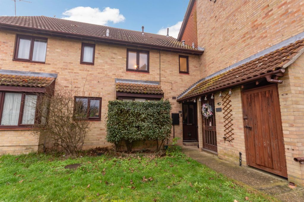 Property photo 1 of 10