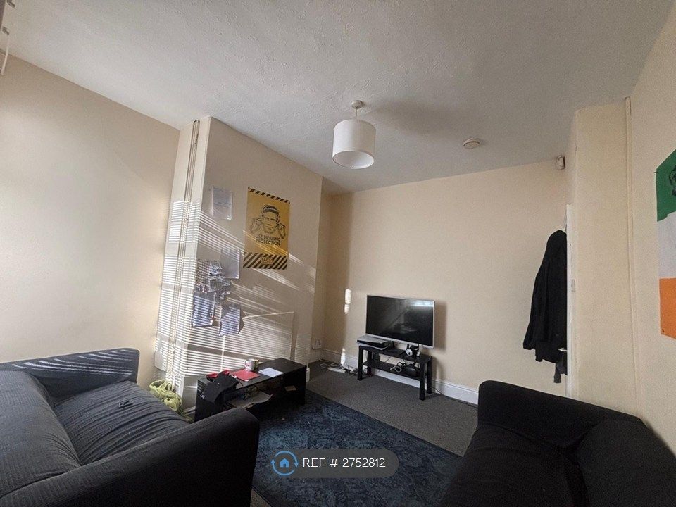 Property photo 2 of 4