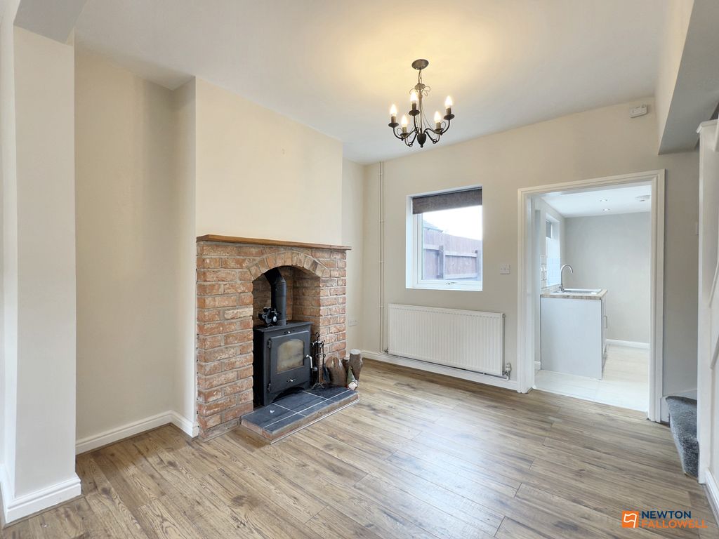 Property photo 3 of 25