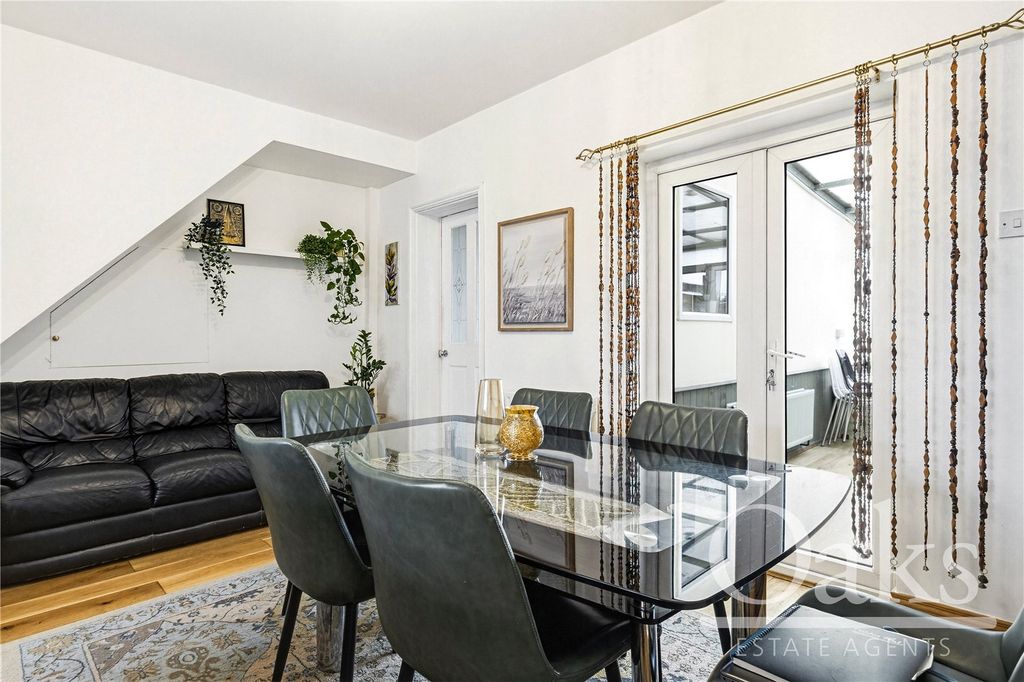 Property photo 3 of 12 Picture No. 05