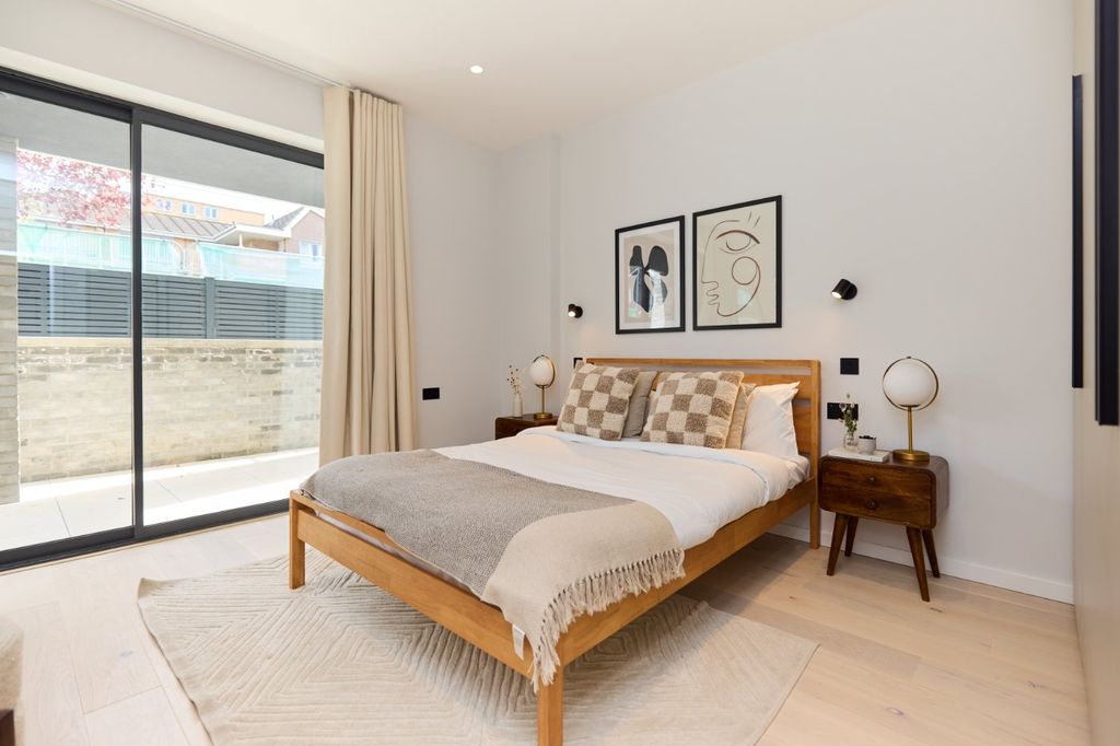 Property photo 2 of 8 Picture No. 05