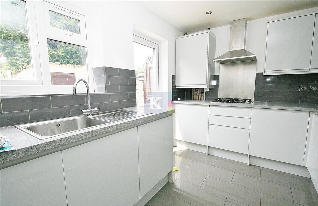 Property photo 1 of 10 Main Picture