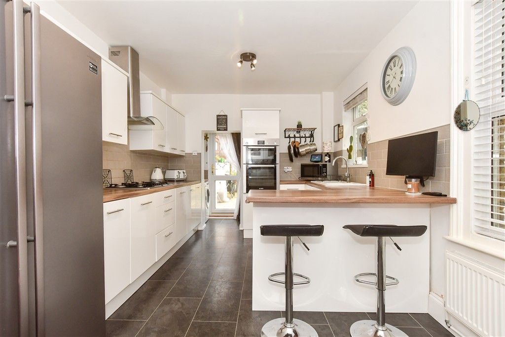Property photo 1 of 13 Kitchen/ Breakfast Room