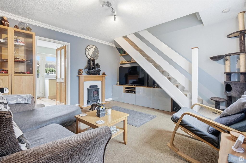 Property photo 3 of 9 Living Room