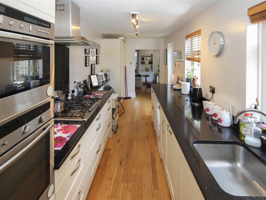 Property photo 3 of 16 Ph6Fu6A8Zekvdsgkswf7Gg.Jpg