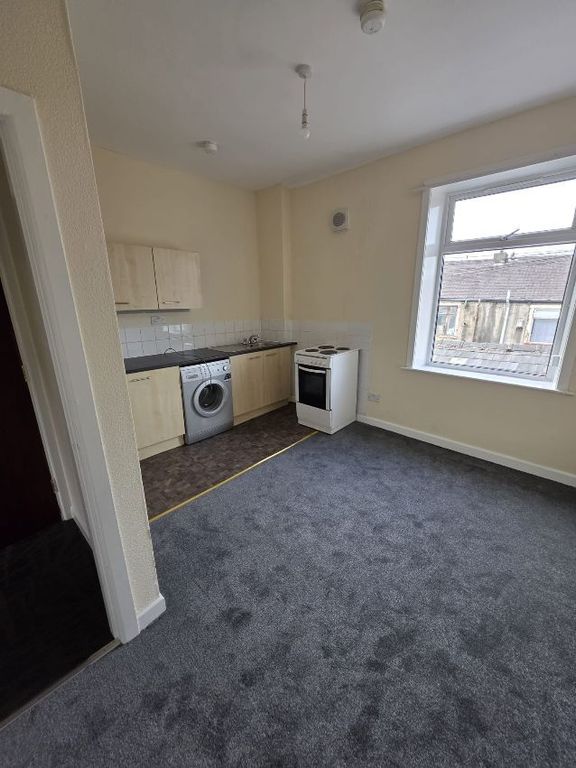 Property photo 3 of 4