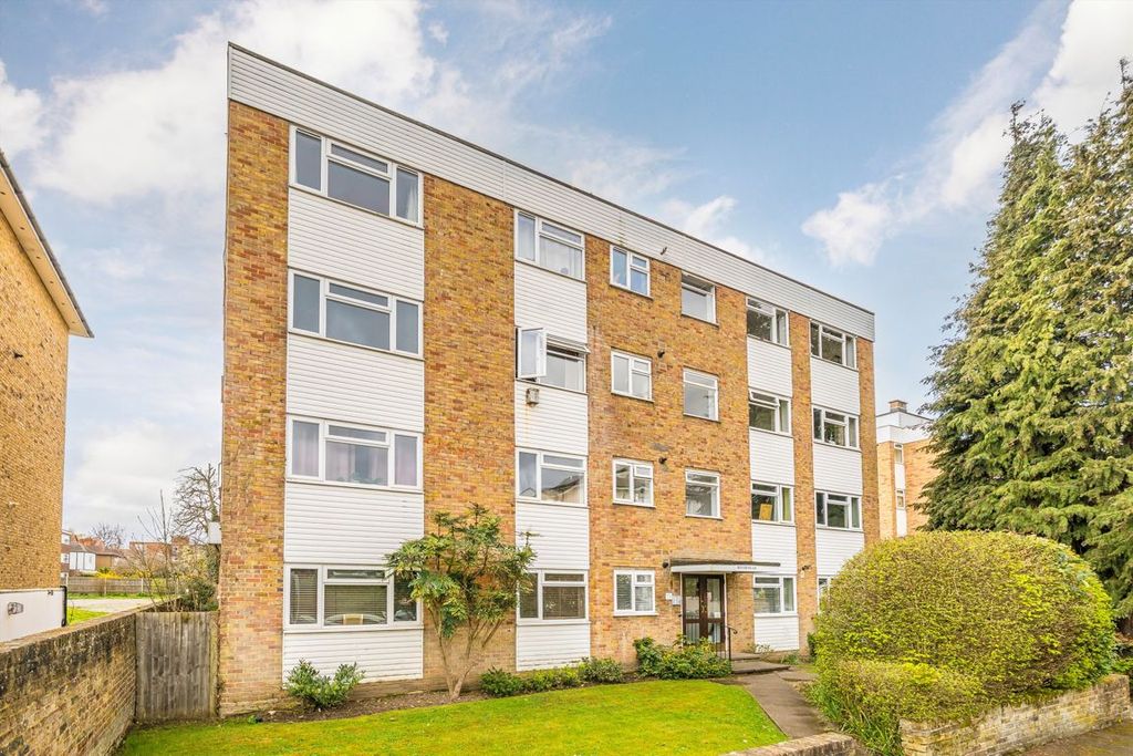 Property photo 1 of 6