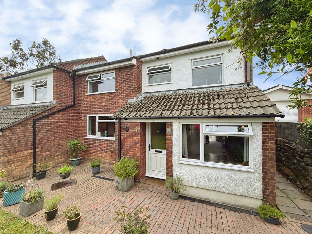 Property photo 2 of 42