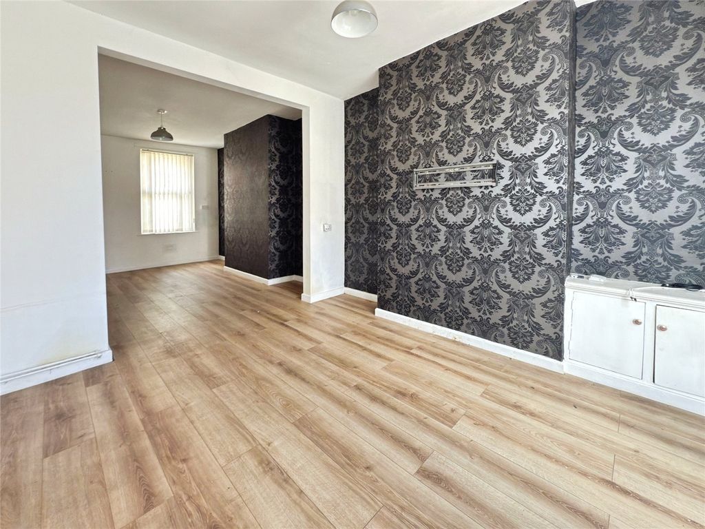 Property photo 3 of 11 Picture No. 07