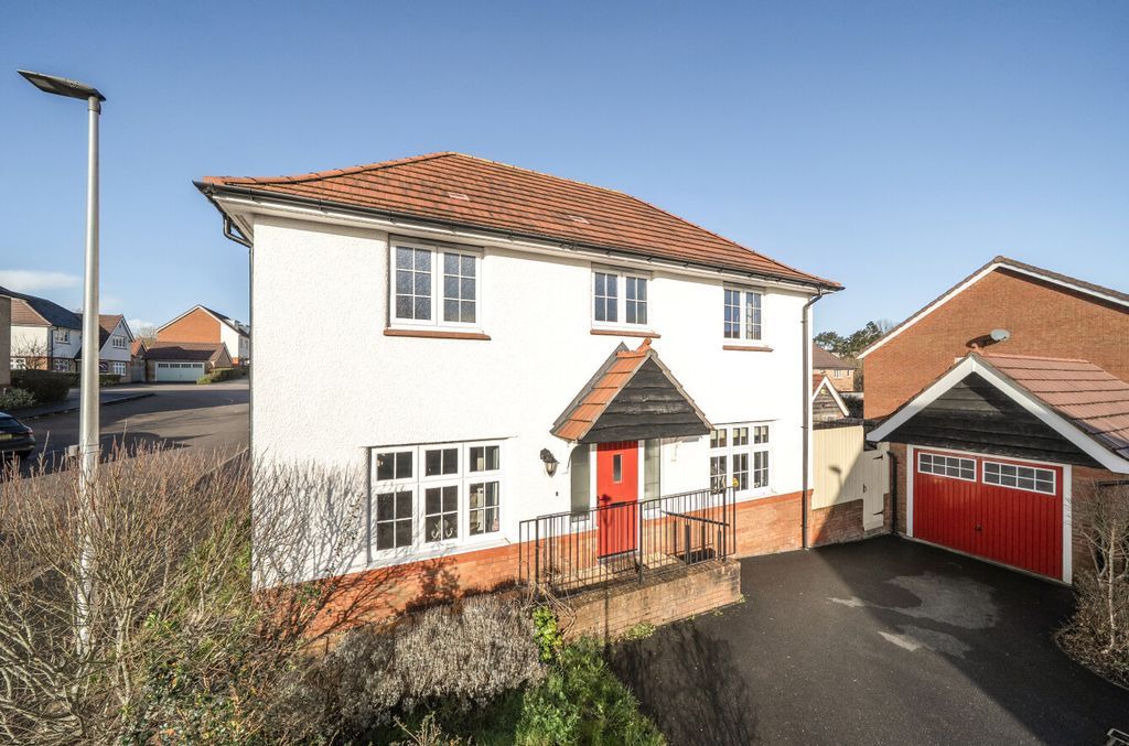 Property photo 1 of 25 1 - 1410945-2-6992Fcc...