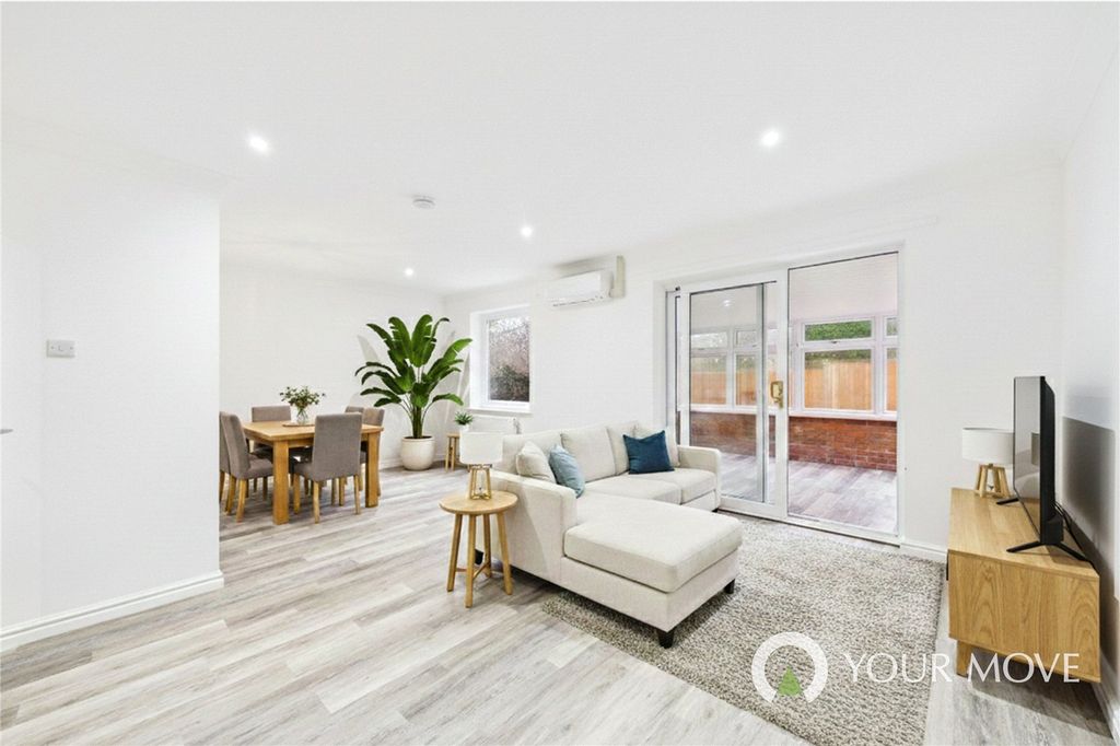 Property photo 2 of 14 Picture No. 02