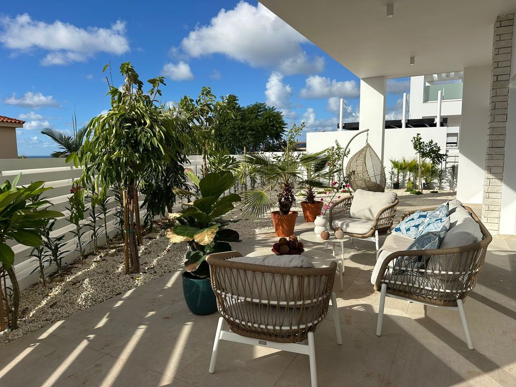 Property photo 3 of 26