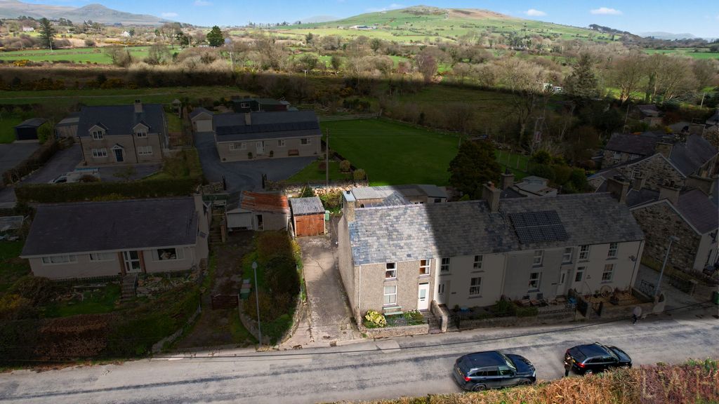 Property photo 3 of 17 Aerial | Awyr