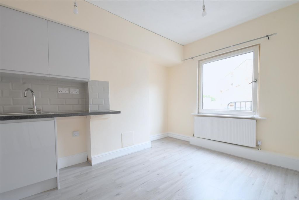 Property photo 1 of 4 Pic 1.Jpg