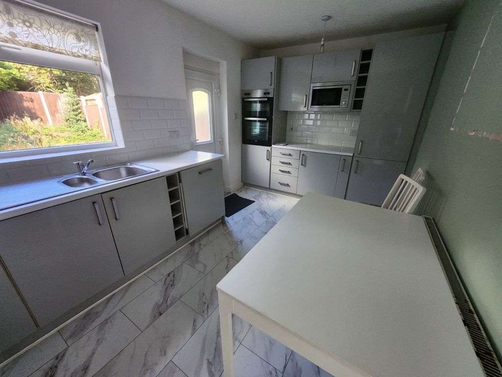 Property photo 3 of 10 Picture No. 02