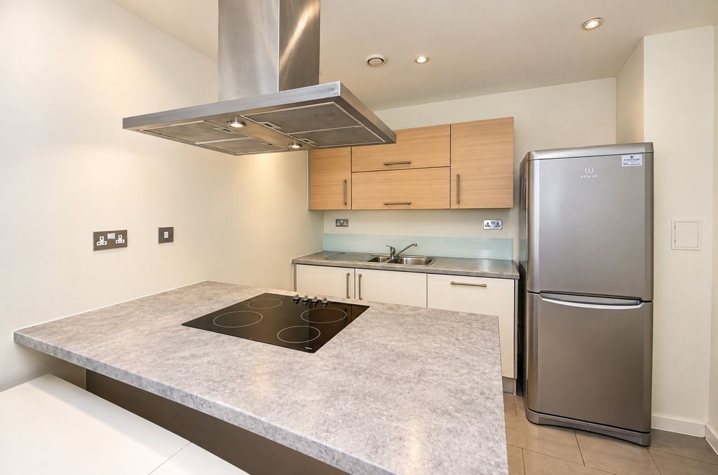 Property photo 3 of 10 5186722