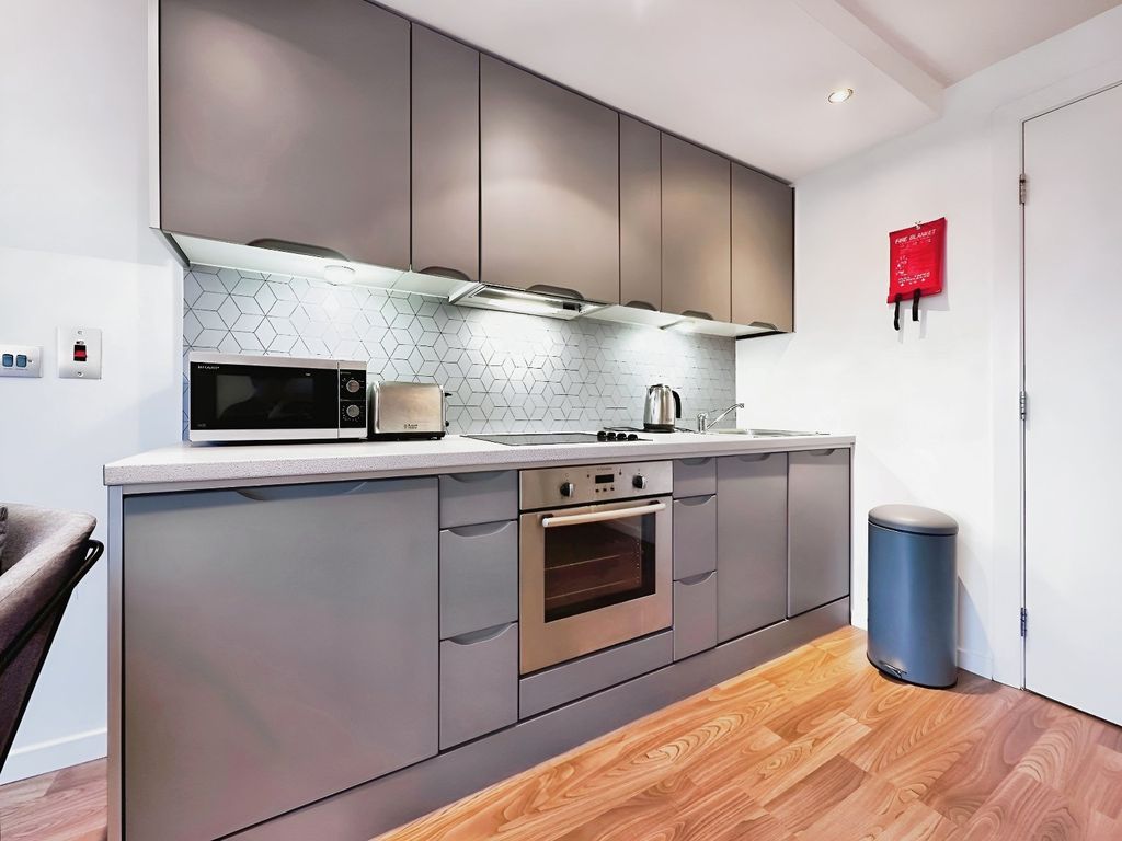 Property photo 3 of 13 Picture No. 43