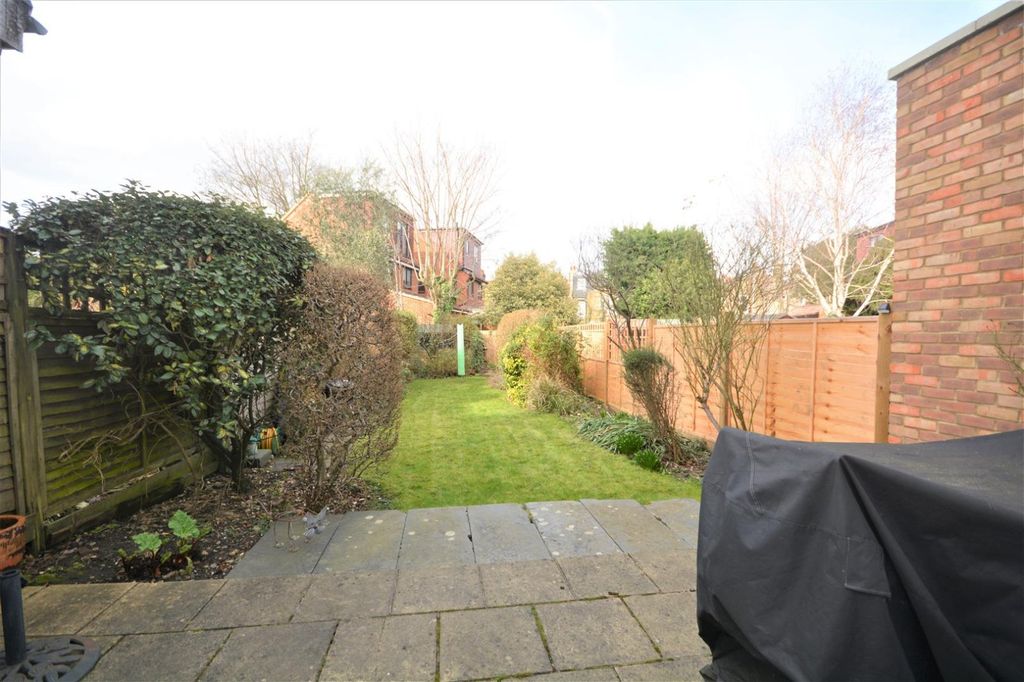 Property photo 3 of 11 Picture No. 02