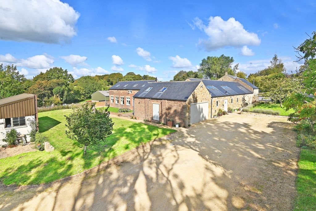 Property photo 1 of 31