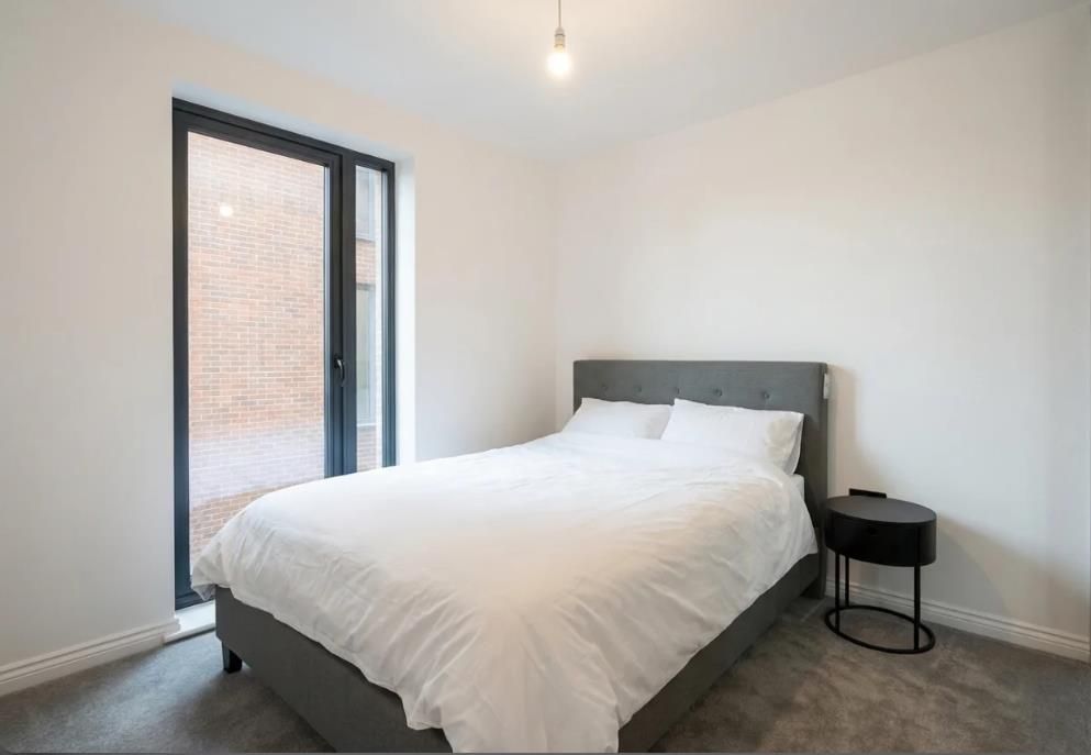 Property photo 2 of 9 Bedroom.Png