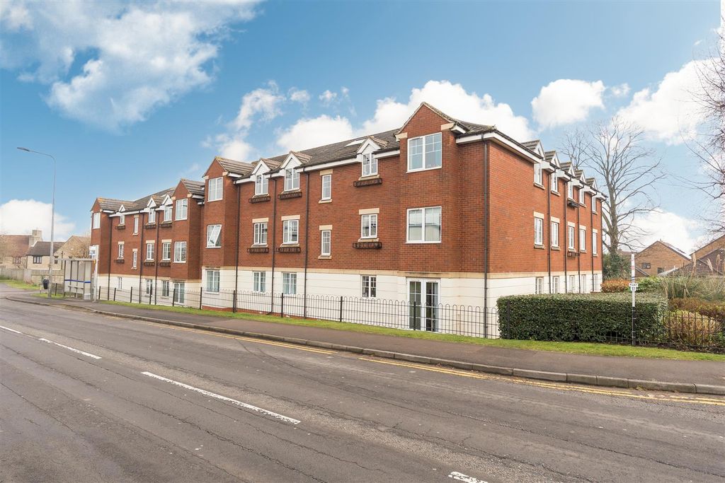 Property photo 1 of 23 12-Woodlands-Bs32-4Ju-27.Jpg