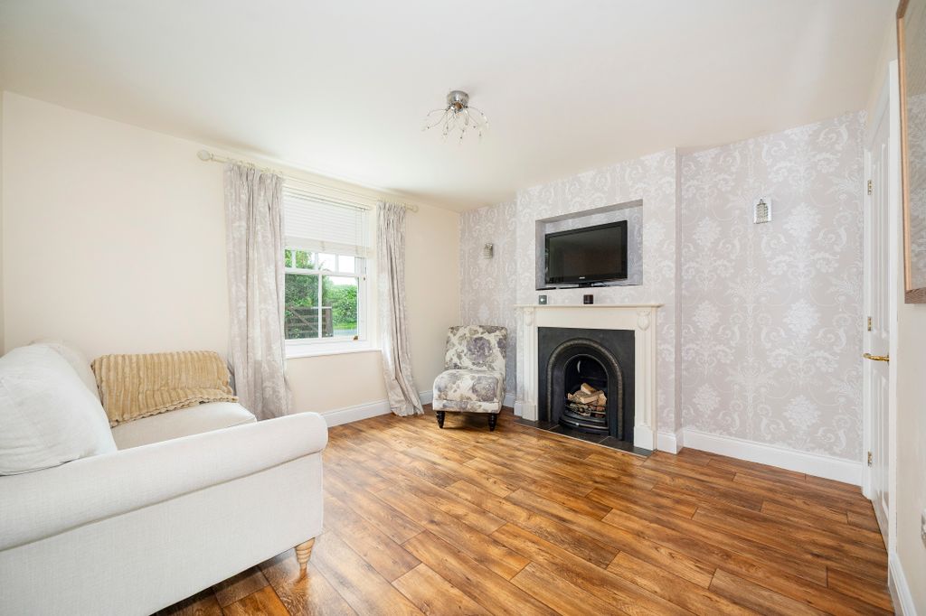 Property photo 3 of 15 _Dsc0639