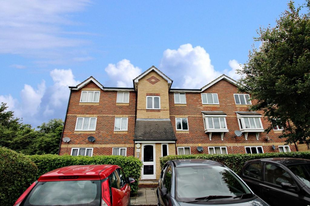 Property photo 1 of 8 Img_2920_Pe.Jpg
