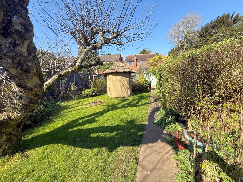 Property photo 2 of 11 .24.Jpeg