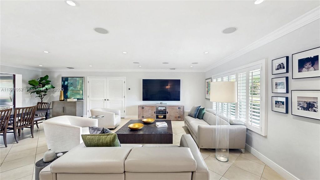 Property photo 3 of 35 <Alttext/>