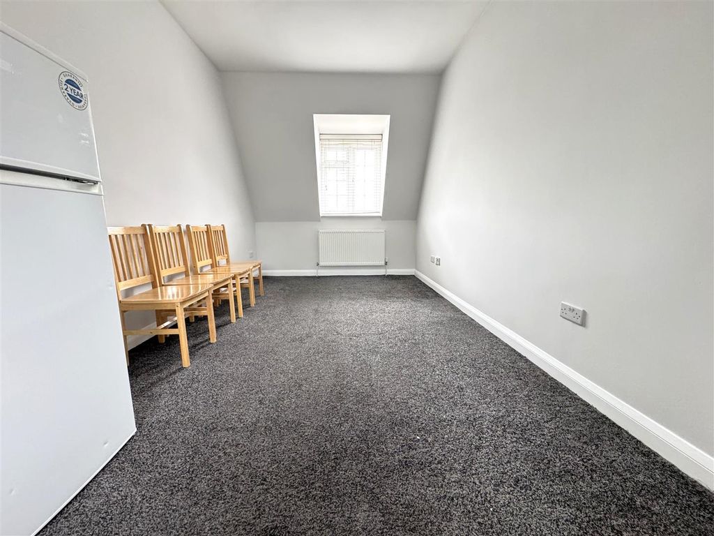 Property photo 3 of 7 Reception Room