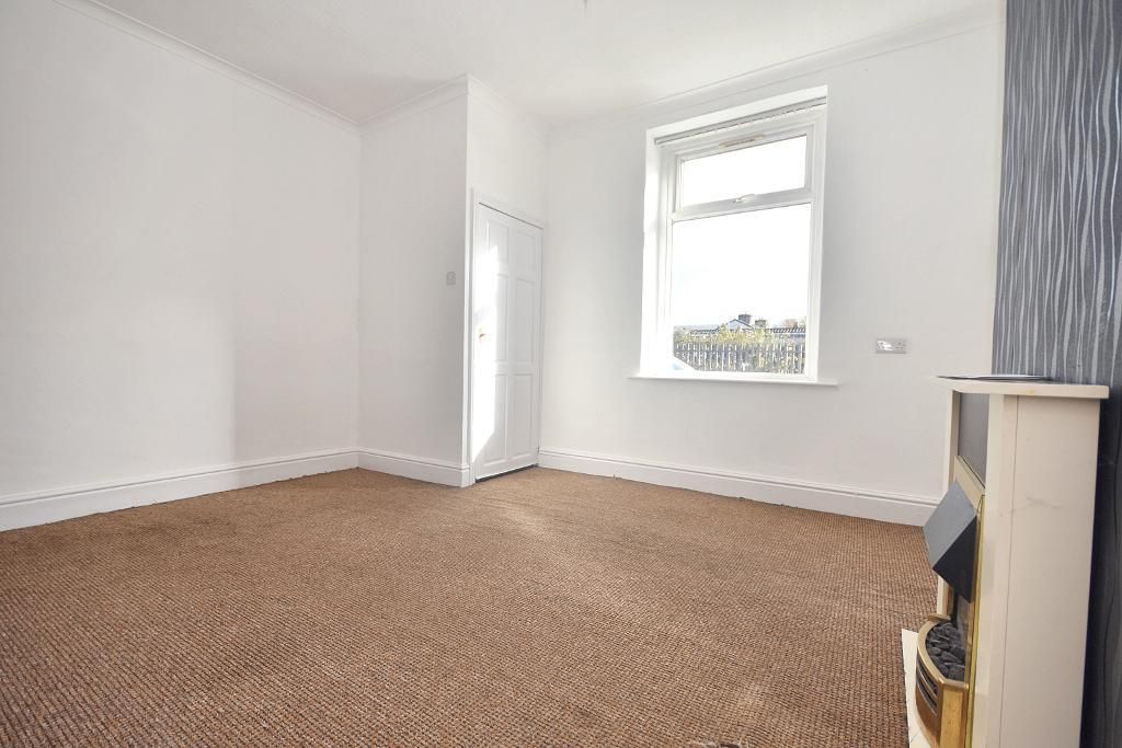 Property photo 3 of 11 Photo 3