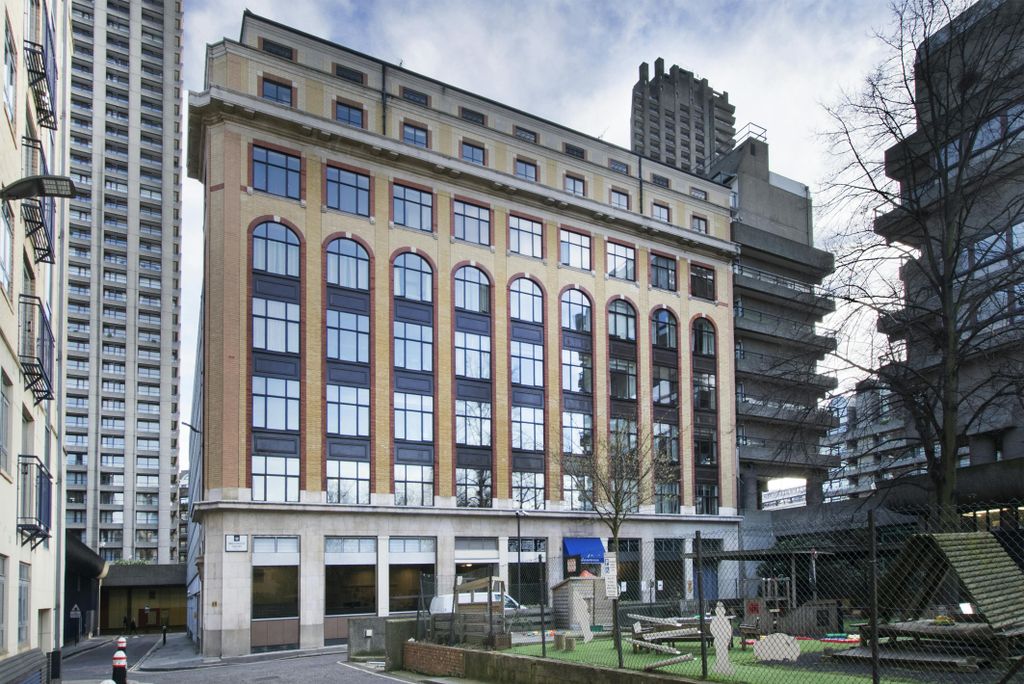 Property photo 1 of 11 6-9 Bridgewater Square, Ec2 Picture No. 3