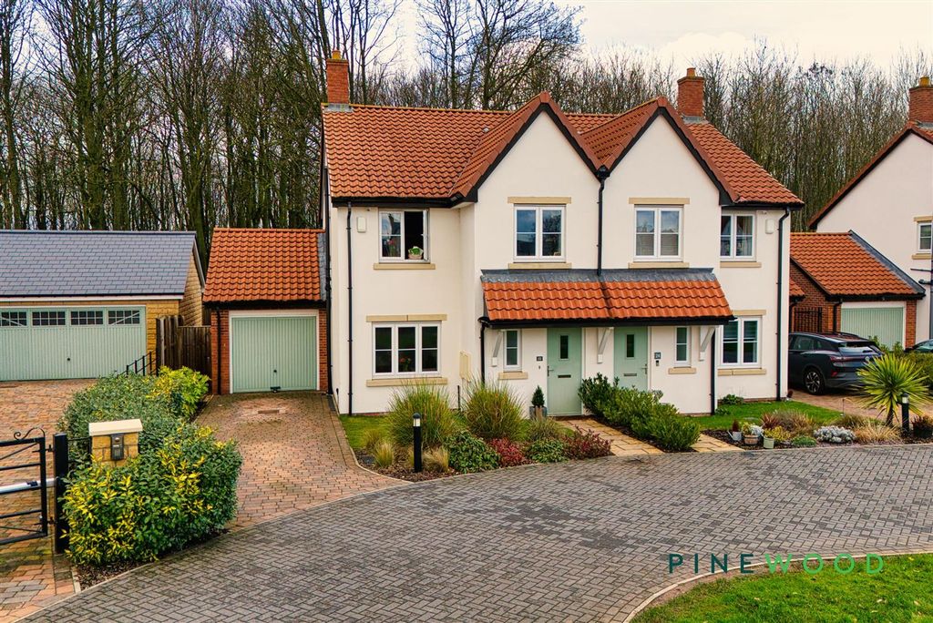 Property photo 2 of 24 Front