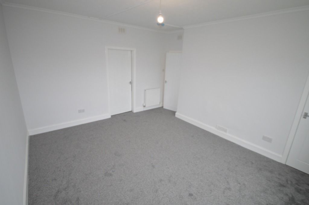 Property photo 3 of 14 Photo 3