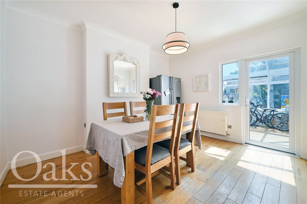Property photo 2 of 12 Picture No. 02
