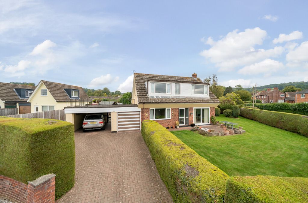 Property photo 1 of 22 1189915 (1)