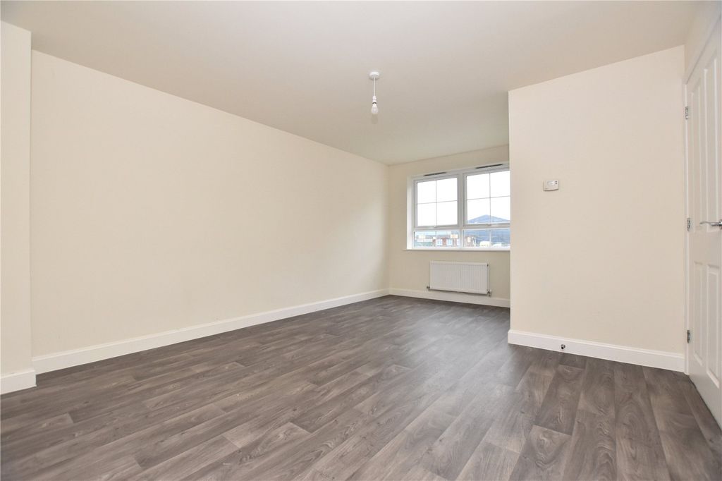 Property photo 3 of 20 Picture No. 31