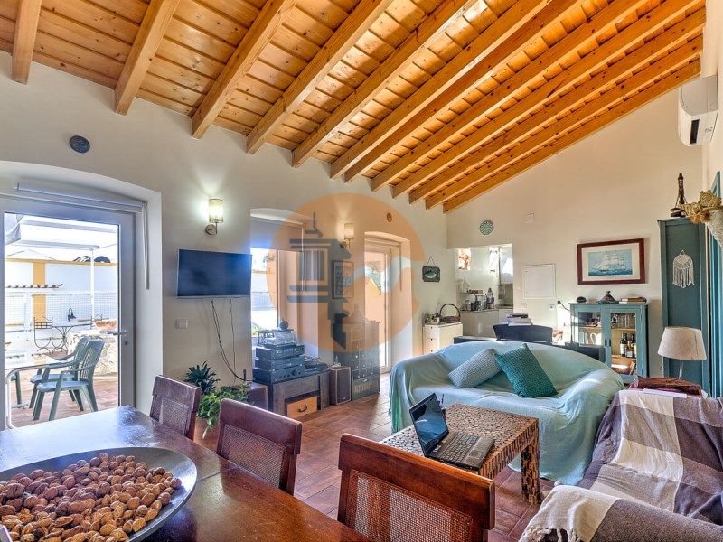 Property photo 1 of 97