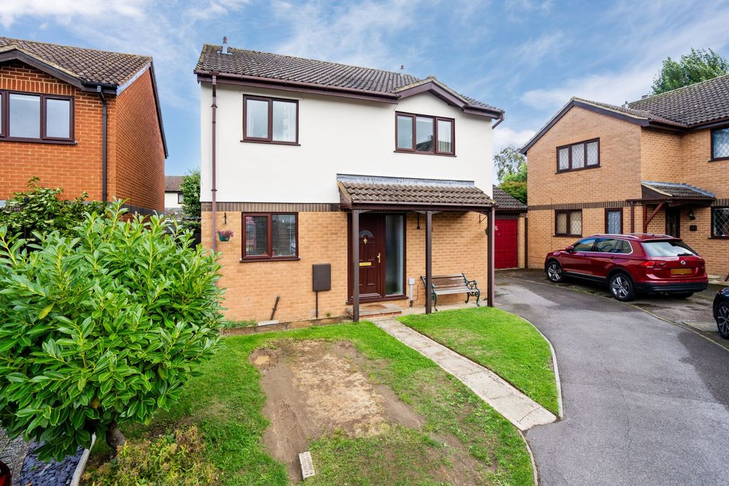 Property photo 1 of 13