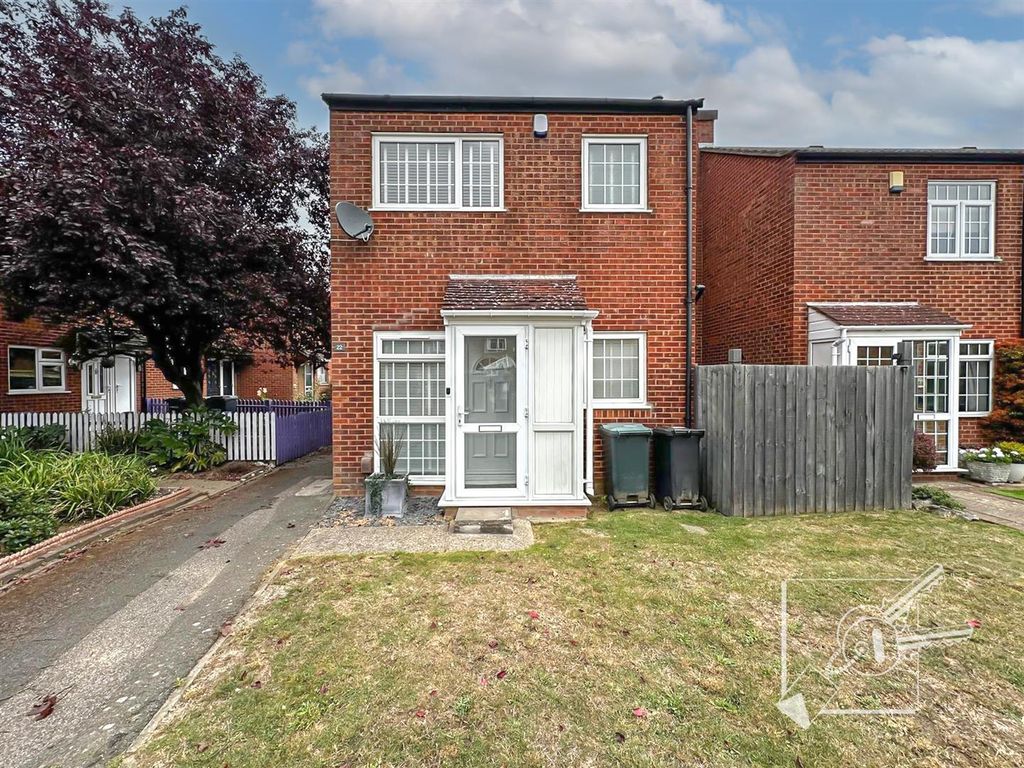 Property photo 1 of 15 External