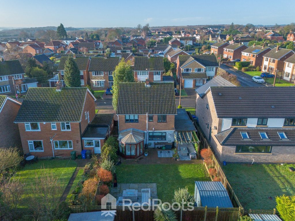 Property photo 2 of 32 4834821