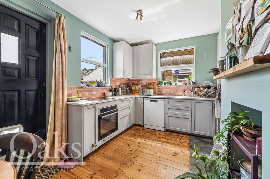 Property photo 2 of 8 Picture No. 04