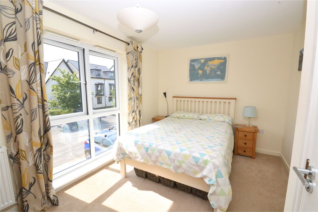 Property photo 2 of 15 Picture No. 10