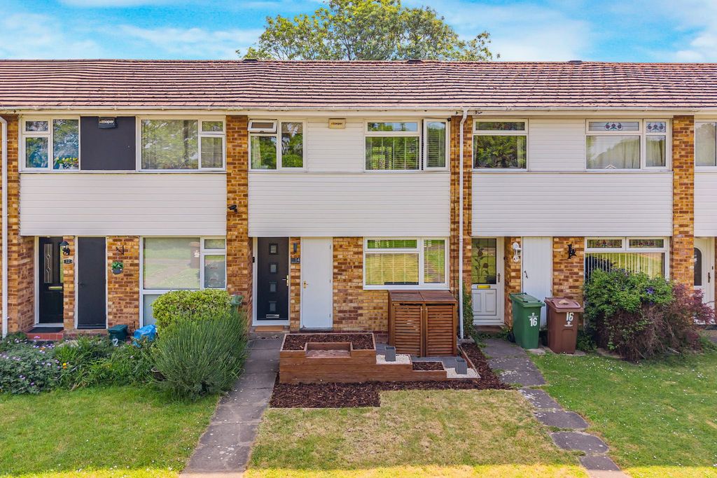 Property photo 1 of 16