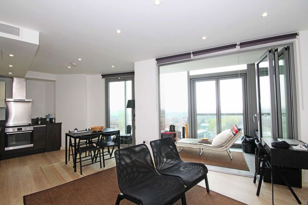 Property photo 2 of 4