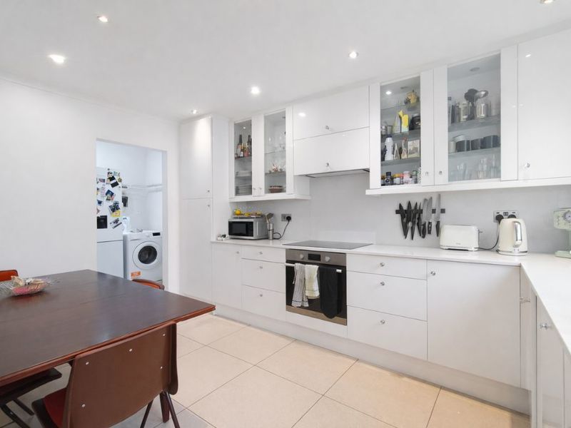 Property photo 2 of 23 Photo 8